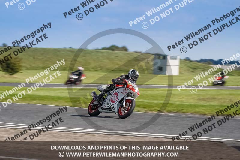 brands hatch photographs;brands no limits trackday;cadwell trackday photographs;enduro digital images;event digital images;eventdigitalimages;no limits trackdays;peter wileman photography;racing digital images;trackday digital images;trackday photos